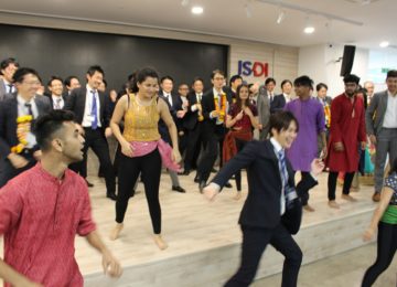 Bollywood dance session with Indian students